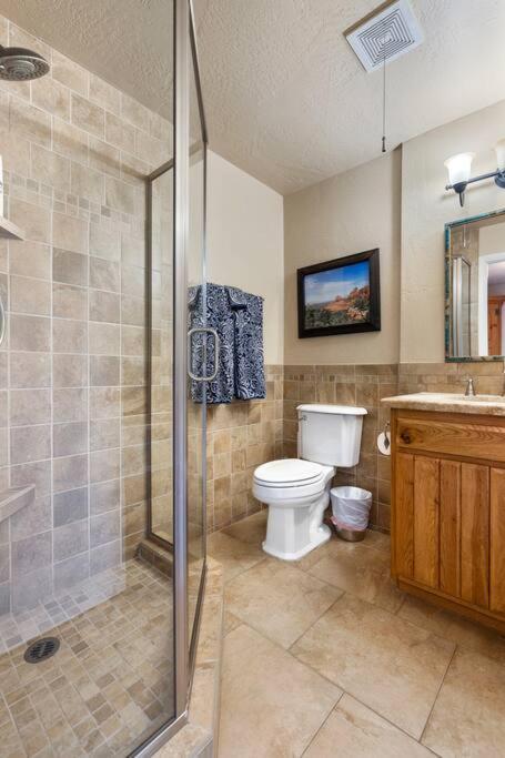 Luxury Cabin Oasis Getaway Heart Of Munds Park Extérieur photo